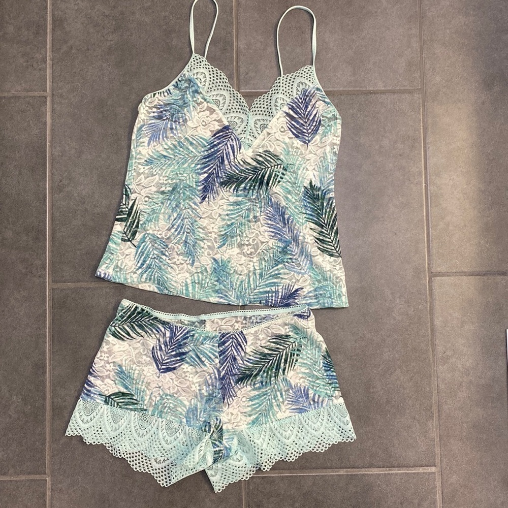 In Bloom by Jonquil Act Naturally Camisole & Shorts Pajamas XS